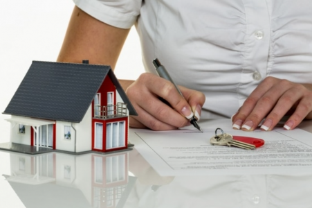 Получил в наследство квартиру с кредитом, кто будет платить?