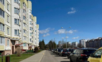 Купить 3-комнатную квартиру, Боровляны, Магистральная, 11А. Фото 1