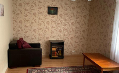 Купить 2-комнатную квартиру, Слоним, Доватора ул., 6/А. Фото 1