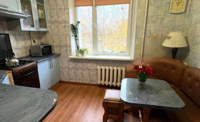 Купить 3-комнатную квартиру, Барановичи, Энтузиастов, 34. Фото 2