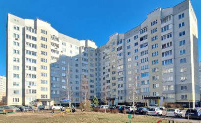 Купить 2-комнатную квартиру, Витебск, Богатырёва, 26/1. Фото 1