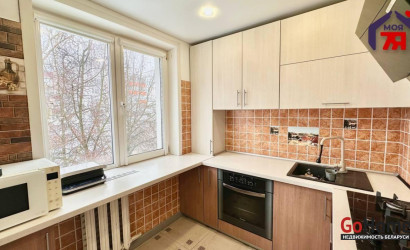 Купить 4-комнатную квартиру, Слуцк, Социалистическая ул., 162. Фото 2