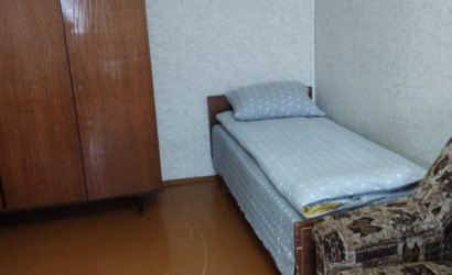 Снять 2-комнатную квартиру на сутки, Миоры, ул. Комсомольская, 12. Фото 3