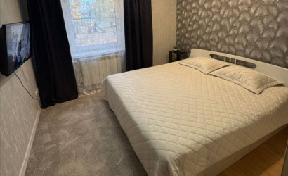 Снять 2-комнатную квартиру на сутки, Витебск, ул.В.Интернационалистов, д.18,к.1. Фото 1