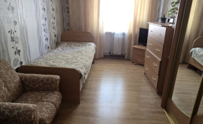 Купить 3-комнатную квартиру, Светлогорск, Интернациональная ул., 27. Фото 3