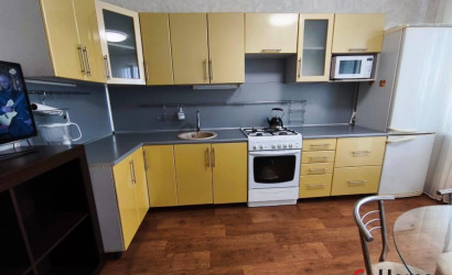 Снять 2-комнатную квартиру, Слуцк, Зеленая ул. 7. Фото 2