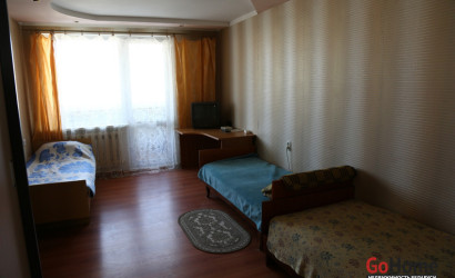 Снять 3-комнатную квартиру на сутки, Островец, Зеленая, 1. Фото 3