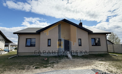 Купить дом, Брест, пер. 3-й Бехтерева, 10.27 соток. Фото 1