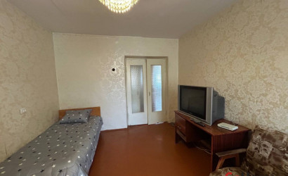 Снять 2-комнатную квартиру на сутки, Любань, Интернациональная, 54. Фото 5