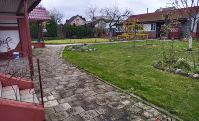  3-этаж.(140.2 м2), Слуцк(Полевой пер.)