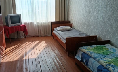 Снять 2-комнатную квартиру на сутки, Островец, ул. Володарского, д. 30. Фото 3