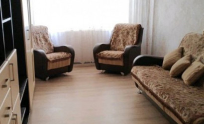 Снять 2-комнатную квартиру на сутки, Микашевичи, Первомайская улица, 17. Фото 2