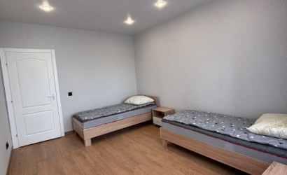 Снять 3-комнатную квартиру на сутки, Высокое, Строителей . Фото 4