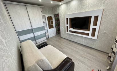 Снять 2-комнатную квартиру на сутки, Островец, Парковая, 3. Фото 3