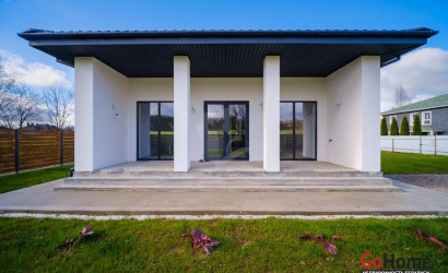 Купить дом, Курганы, Новая ул., 10.5 соток. Фото 1