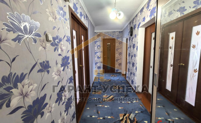 Купить 3-комнатную квартиру, Кобрин, Жукова. Фото 17