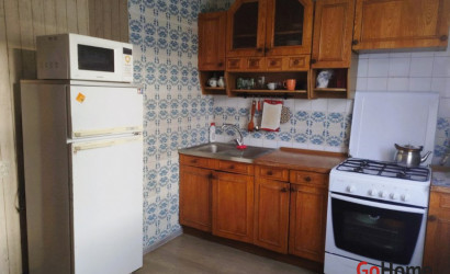 Снять 3-комнатную квартиру на сутки, Пружаны, Интернациональная, 30. Фото 1