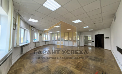 Аренда офиса, Брест, ул. Карьерная,  90.9 кв.м.. Фото 2