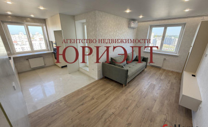Купить 3-комнатную квартиру, Гродно, Валентины Макаровой, 2А. Фото 1