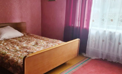 Снять 4-комнатную квартиру на сутки, Ганцевичи, пер. Цветочный, 1А. Фото 3