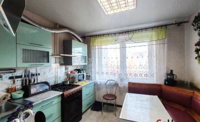 Купить 3-комнатную квартиру, Барановичи, Парковая, 27. Фото 2