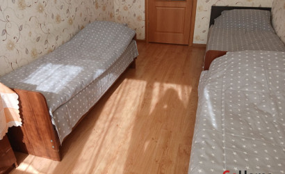 Снять 2-комнатную квартиру на сутки, Рогачев, Богатырева, 163. Фото 2