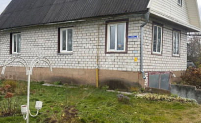 Купить дом, Ольховцы, Соловьиная ул., 2, 45 соток. Фото 2