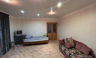 Снять 2-комнатную квартиру на сутки, Брагин, Скорохода 20. Фото 2