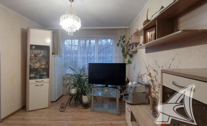 Купить 3-комнатную квартиру, Брест, Восток, пр-т Партизанский. Фото 1