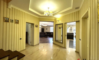 Купить дом, Коробчицы, Семейная, 15 соток. Фото 11