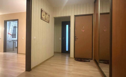 Купить 3-комнатную квартиру, Сеница, Набережная ул., 57/Б. Фото 3