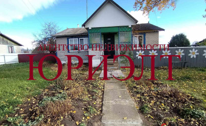 Купить дом, Октябрь, Первомайская, 57, 14 соток. Фото 1