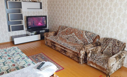 Снять 2-комнатную квартиру на сутки, Новолукомль, бульвар Озмителя. Фото 3