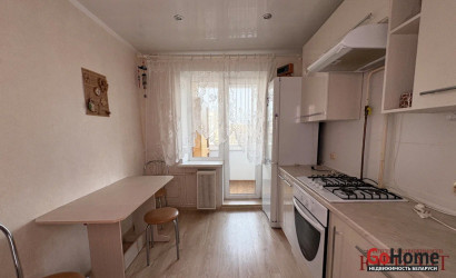 Купить 3-комнатную квартиру, Витебск, Московский, 51. Фото 1