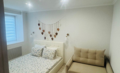 Снять 2-комнатную квартиру на сутки, Полоцк, Проспект Франциска-Скорины 28. Фото 1