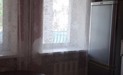 Купить 1-комнатную квартиру, Серафимово, Кленовая ул., 26. Фото 22