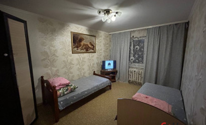 Снять 2-комнатную квартиру на сутки, Сморгонь, Якуба Коласа, 57. Фото 4