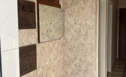 Снять 4-комнатную квартиру на сутки, Береза, Ул.углянская д.24. Фото 2