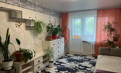 Снять 3-комнатную квартиру на сутки, Новолукомль, Бульвар Озмителя 2. Фото 1