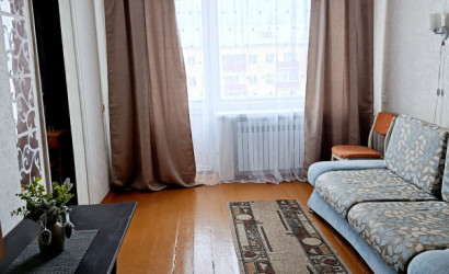 Снять 2-комнатную квартиру на сутки, Гомель, ул. Победы, д. 14. Фото 1