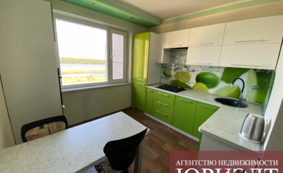 Купить 3-комнатную квартиру, Брест, ул. Октябрьской революции, д. . Фото 2