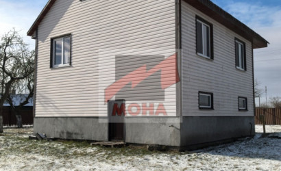 Купить коттедж, Малые Радваничи, Советская, 24.5 соток. Фото 1