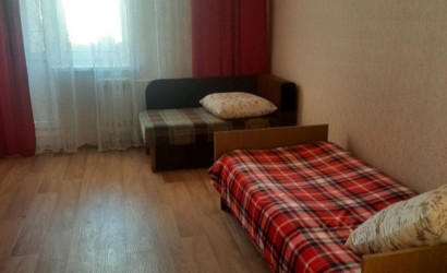 Снять 2-комнатную квартиру на сутки, Давид-Городок, ул. Толстого, д. 56. Фото 3