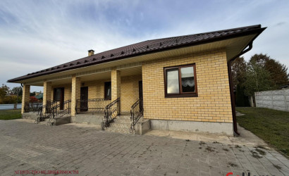 Купить коттедж, Клейники, Вишневая, 14.6 соток. Фото 2