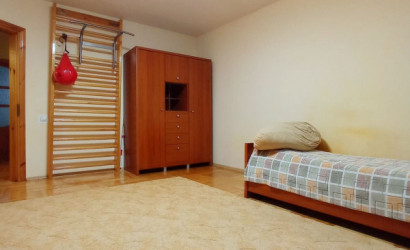 Купить 4-комнатную квартиру, Брест, Краснознаменная ул.. Фото 7