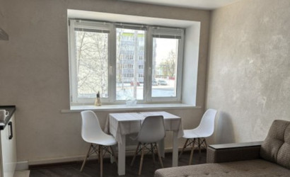 Снять 2-комнатную квартиру на сутки, Чериков, Калинина, 3. Фото 1