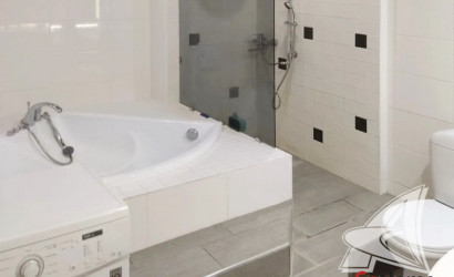 Купить 4-комнатную квартиру, Кобрин, , . Фото 5