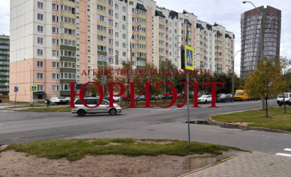 Купить 3-комнатную квартиру, Могилев, Аркадия Кулешова, 7. Фото 1