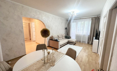 Купить 4-комнатную квартиру, Гродно, Ленинского Комсомола, 45. Фото 2