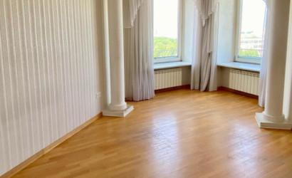 Купить 4-комнатную квартиру, Минск, Славинского ул., 8/А(Первомайский район). Фото 6